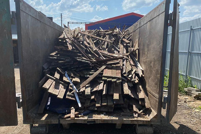 Древесный мусор в контейнере 20 кубов в МО