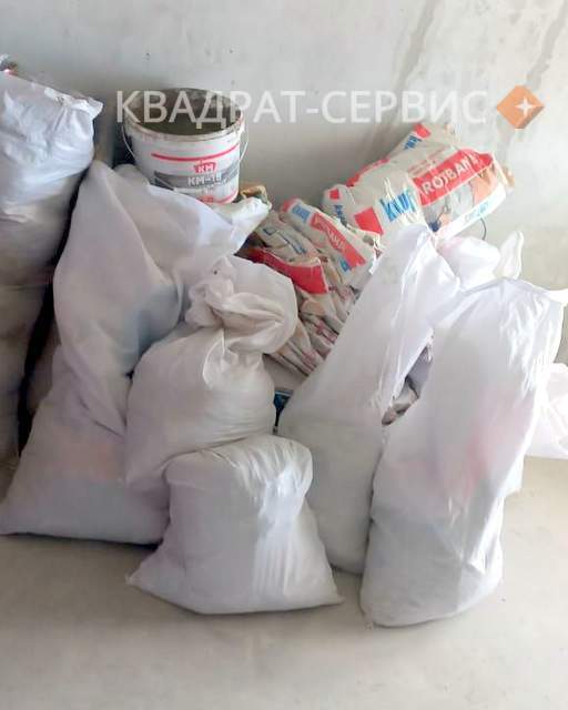 Строительный мусор в квартире после демонтажа в Ивантеевке