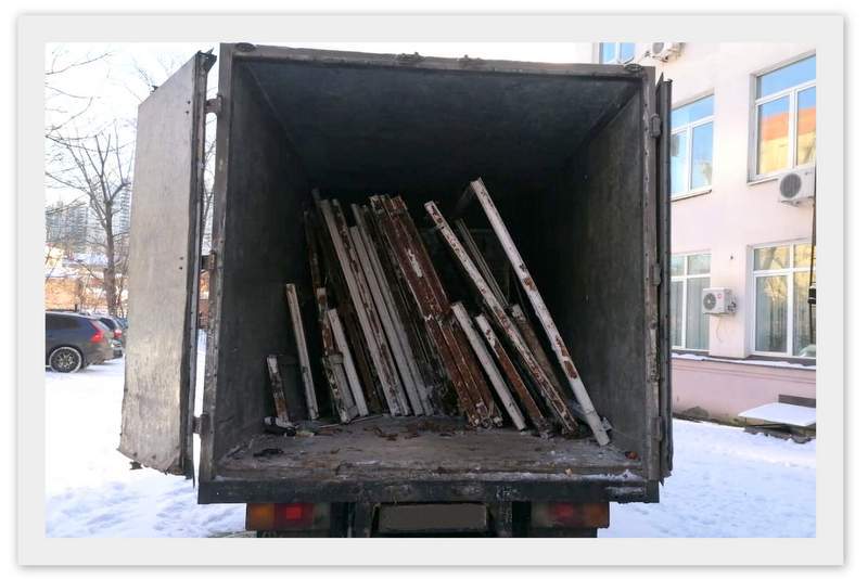 старые окна в газели картинка