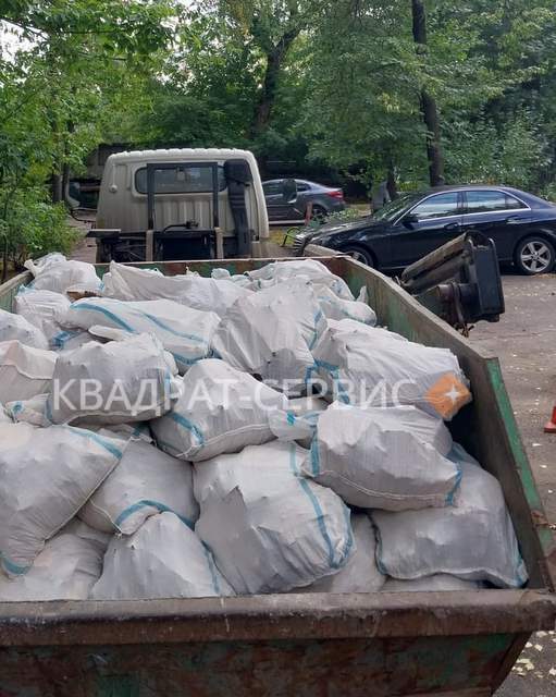 Вывоз строительного мусора контейнером 8 м3 картинка