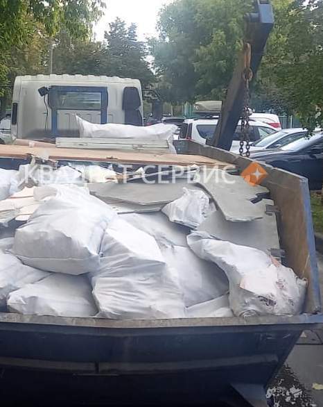 Вывоз строительного мусора контейнером 8 м3 Химки картинка