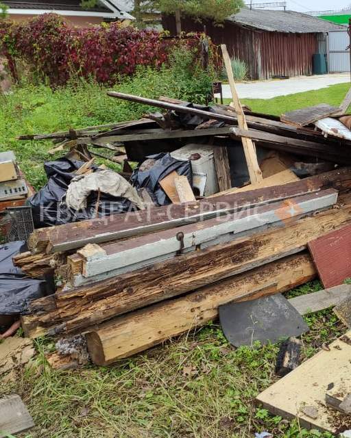 Строительные и бытовые отходы на участке Радумля картинка