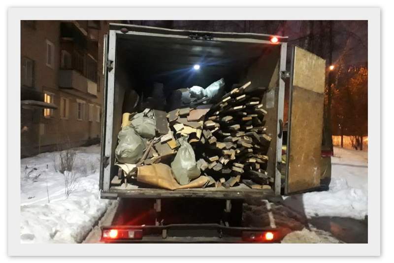 строительный мусор в газели картинка